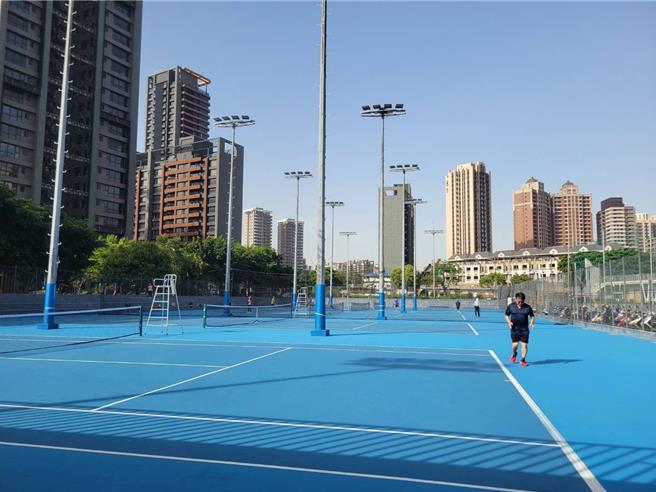 图斯